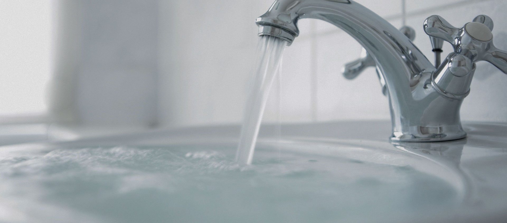 Услуги юриста при затоплении 
