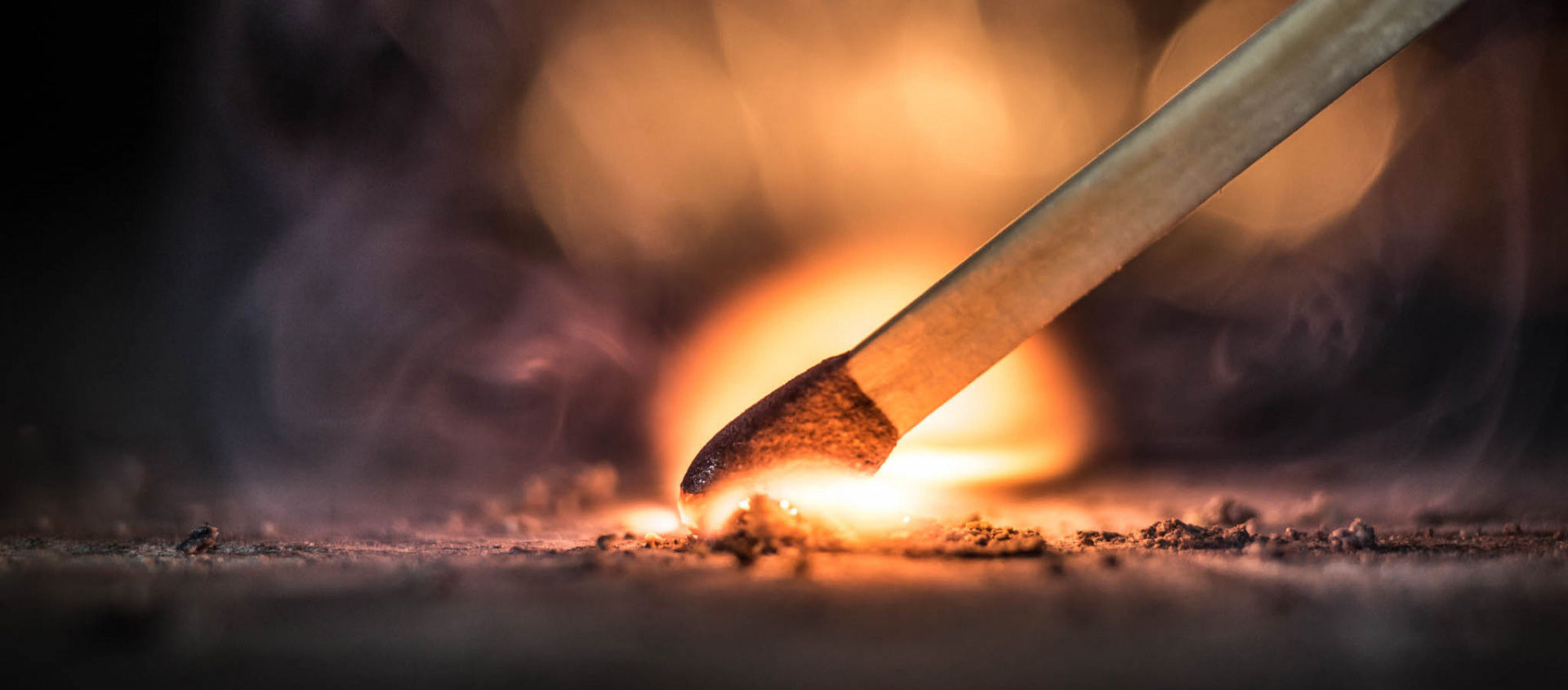 Возмещение ущерба при пожаре . Цены от 10000₽.